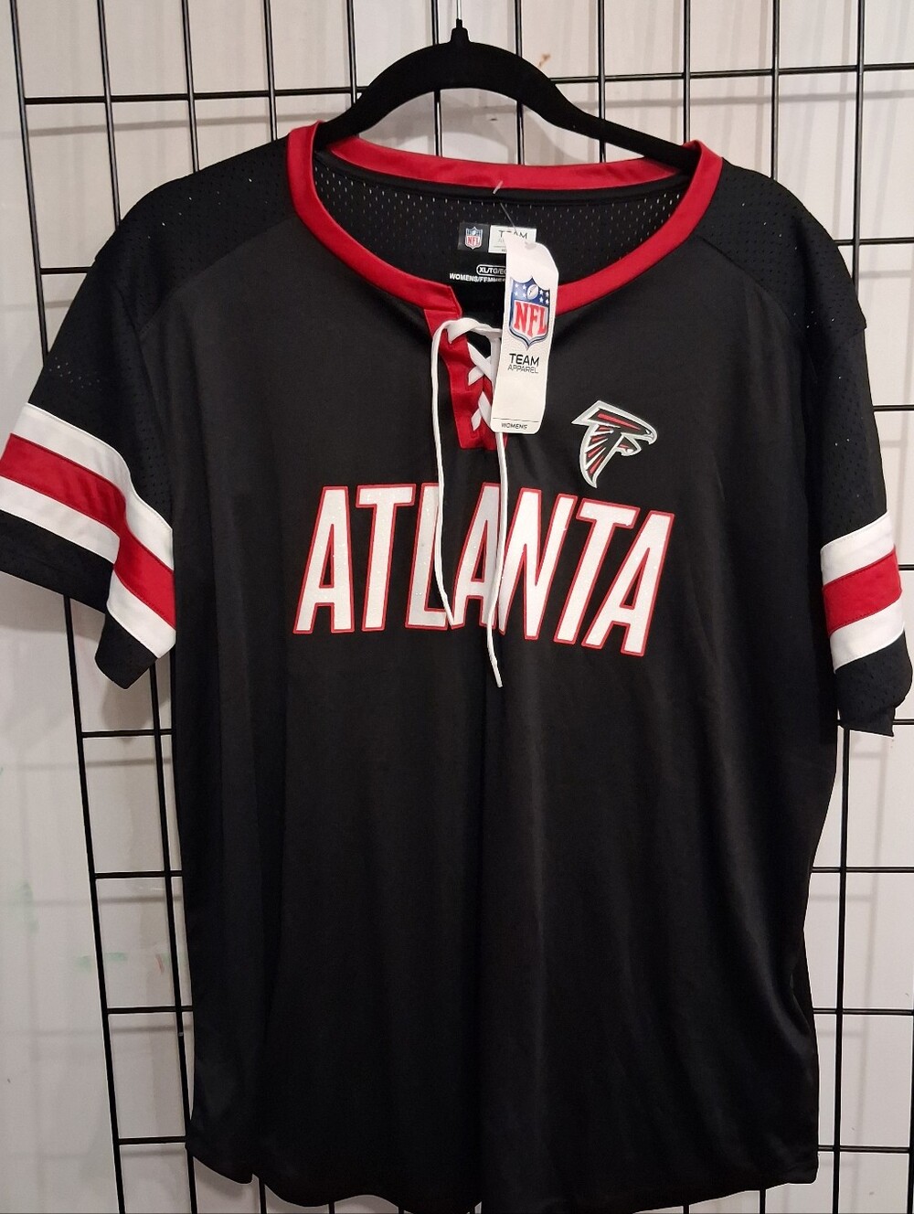 Women's Atlanta Falcons Team NFL Lace-Up Bling T-Shirt/Jersey